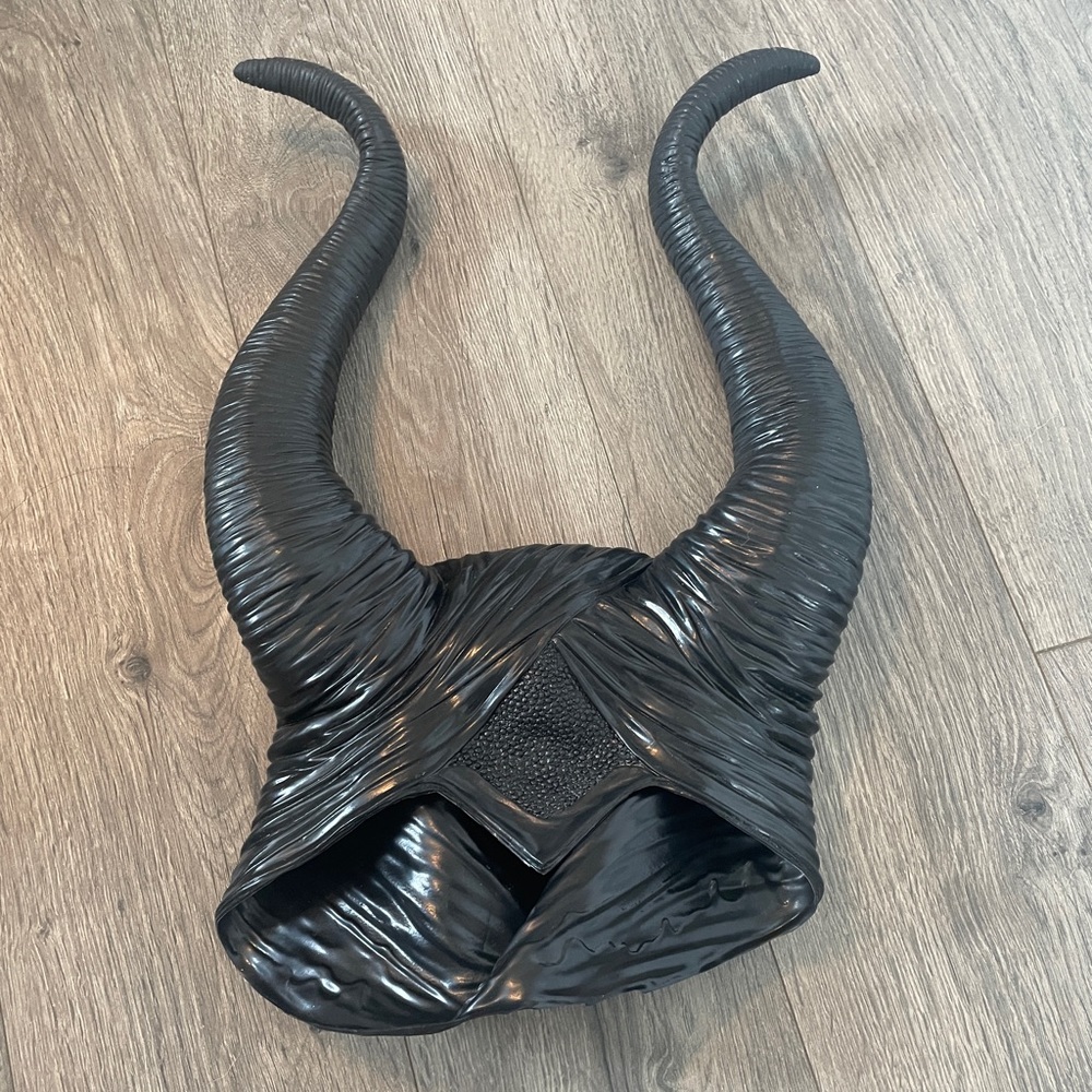 Black Horned Headpiece - Women Accessories
